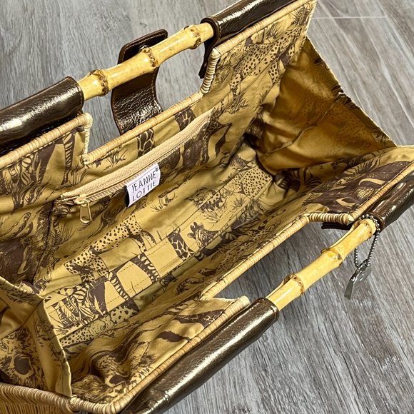 JEANNIE LOTTIE • Woven Rattan Clutch with Bamboo Handles • ALMOST NEW! - Picture 9 of 13